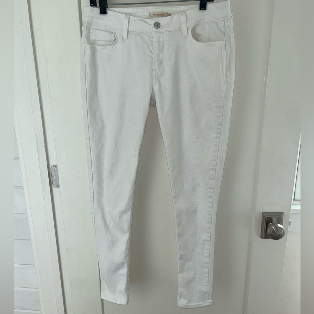Levi's 535 Super skinny jeans women's sz 32 EUC